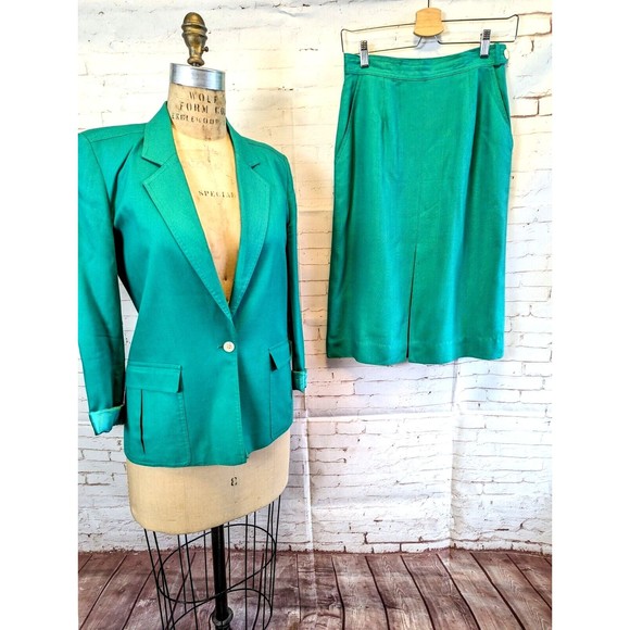 Dior Jackets & Blazers - Vintage Christian Dior Womens Skirt Suit Kelly Green Petites 6 Blazer 10 Skirt